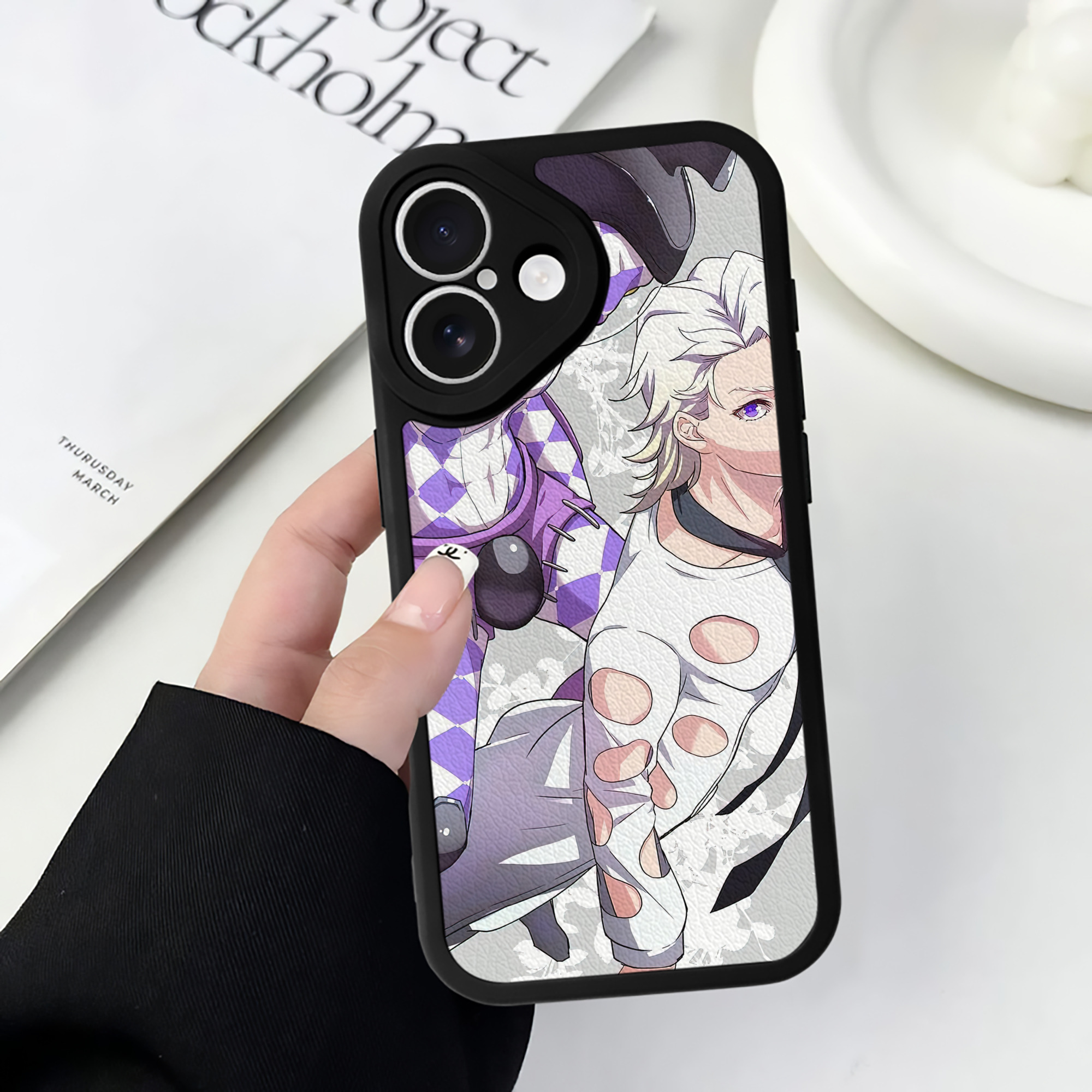 （画像用） ジョジョの奇妙な冒険 JoJo's Bizarre Adventure 【iPhone 16シリーズ対応】シリコンスマホケース（レザー調） 材質：シリコン